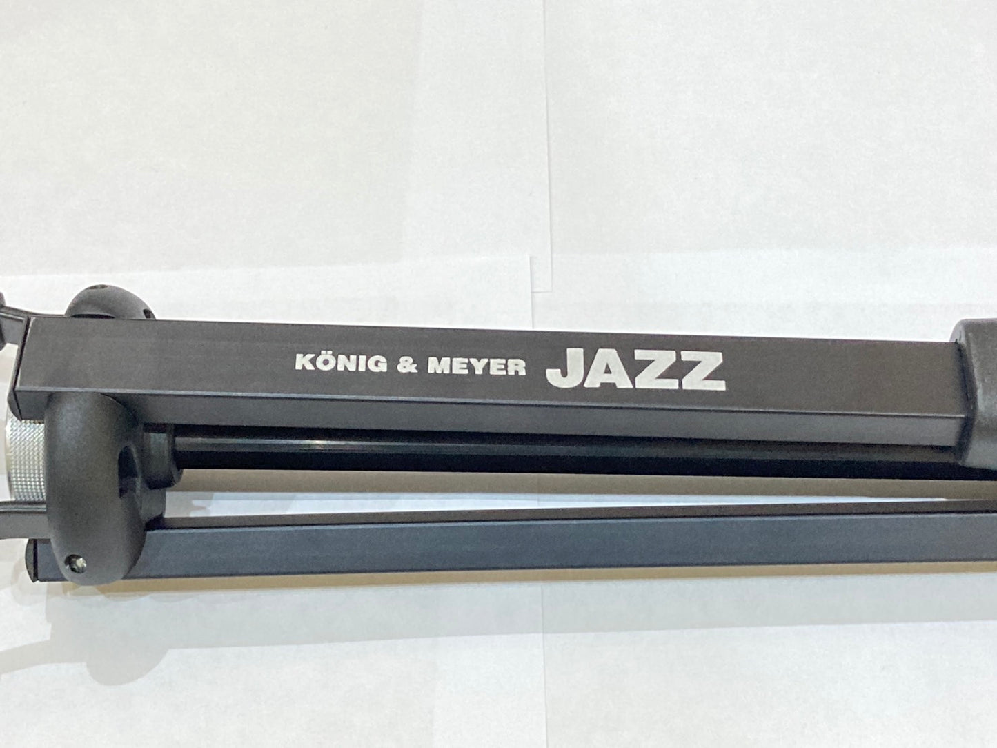 K&M Saxophone Stand